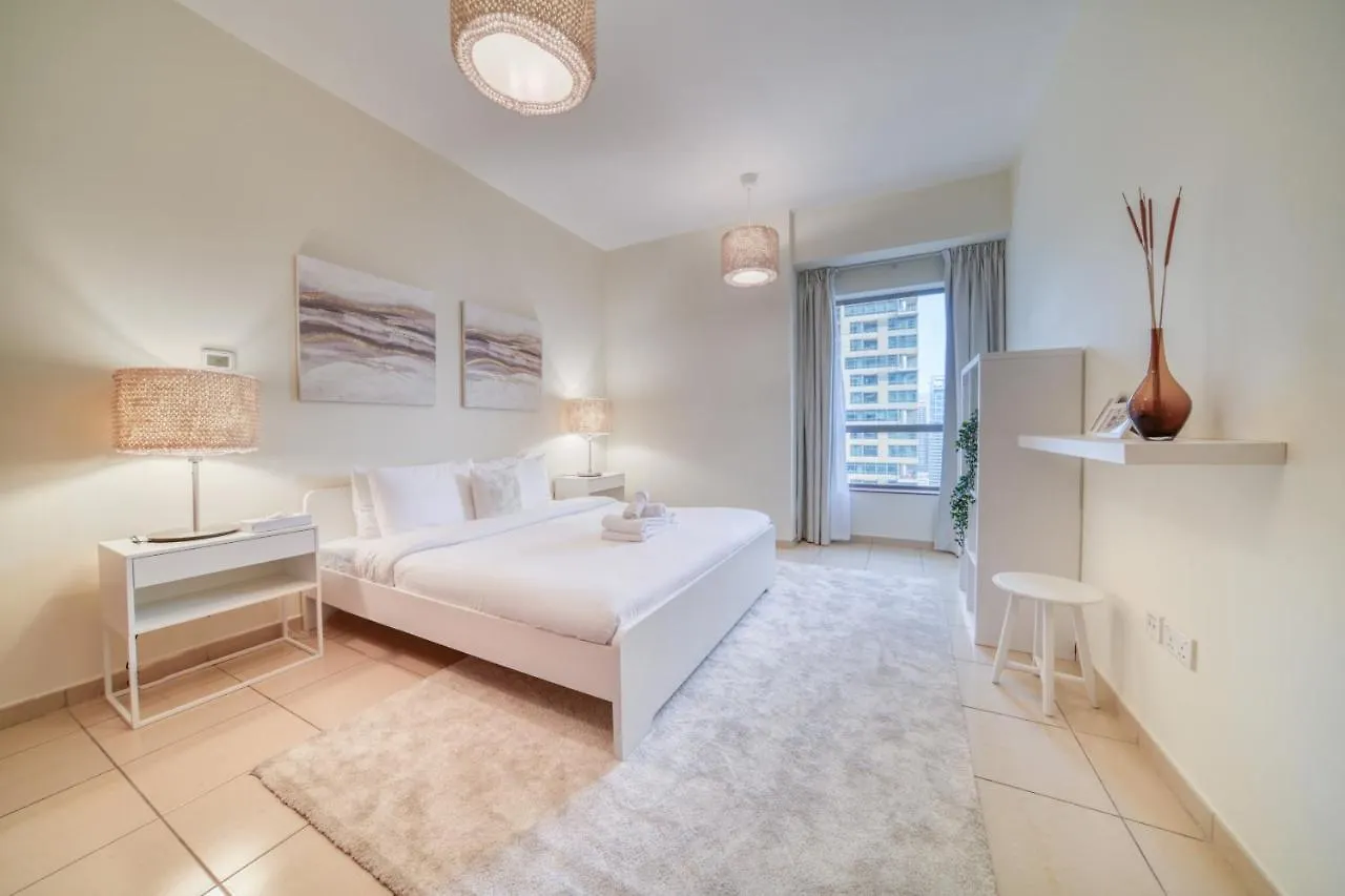 Rimal 1 - Jumeirah Beach Residence - Mint Stay Dubai United Arab Emirates