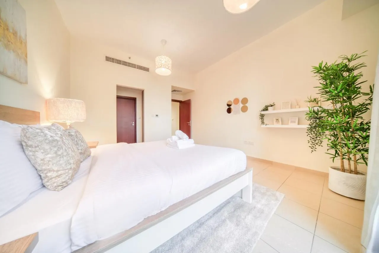 Rimal 1 - Jumeirah Beach Residence - Mint Stay Dubai